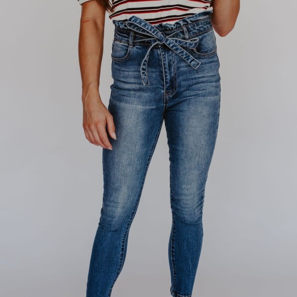BLAIR HIGH WAISTED JEANS